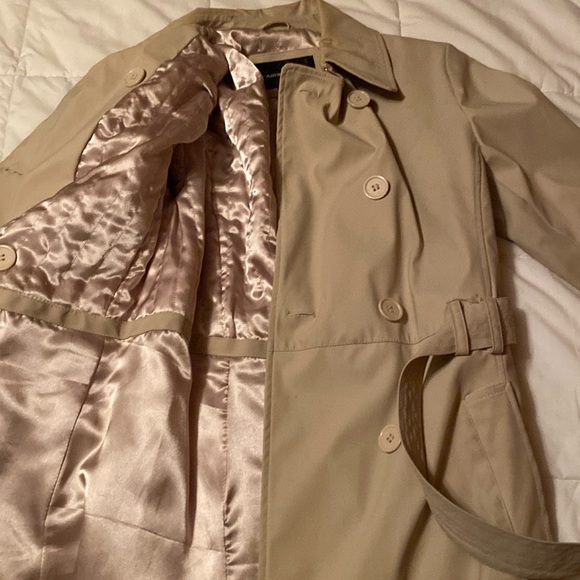 Multi-Seasonal Waterproof Trench Coat - Picture 8 of 14